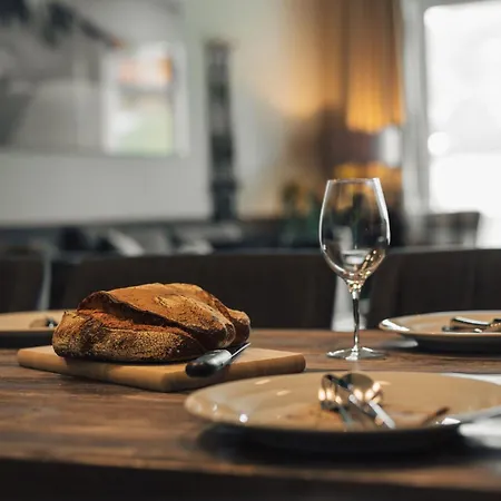 Διαμέρισμα Alpensuites *