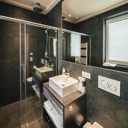 Alpensuites