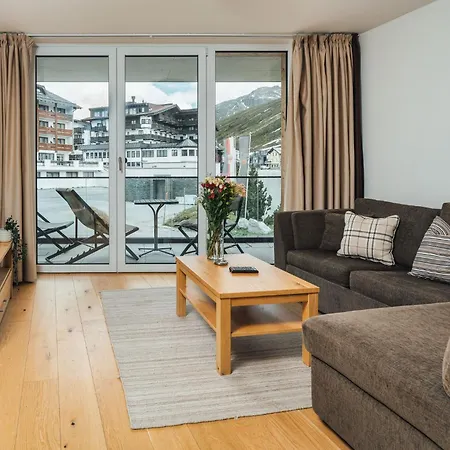 Alpensuites Апартаменты *