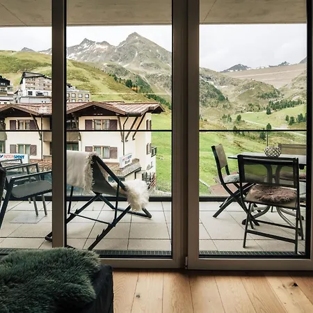 Alpensuites Апартаменты *