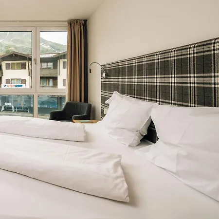 Alpensuites *