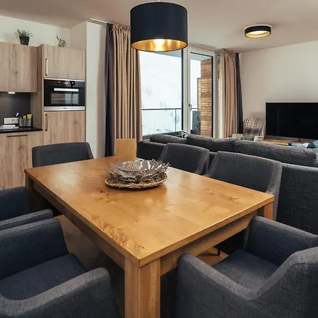 Alpensuites Апартаменты Кюхтай