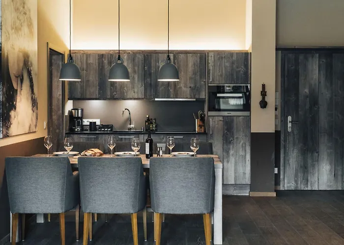 Alpensuites Apartment *