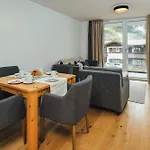 아파트 Alpensuites 퀴타이