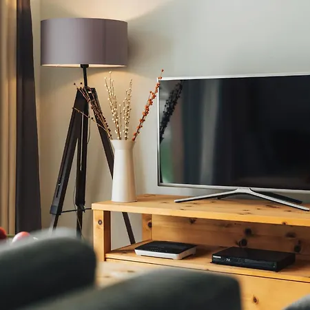 Alpensuites Apartman *