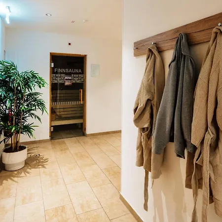 Alpensuites *